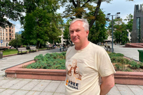 Сапелко: Режим пытается лавировать между сохранением страха в обществе и передачей сигнала о перевернутой странице