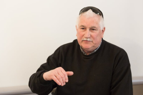 Конвейер репрессий. Осудили экс-начальника следственного управления Могилева, которому КГБ изготовил фейковый паспорт «Новой Беларуси». Вацлав Орешко почти целиком потерял зрение в заключении